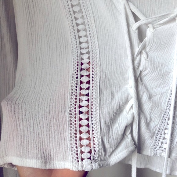 2 for $10 Forever 21 front tie peasant top - Picture 4 of 11